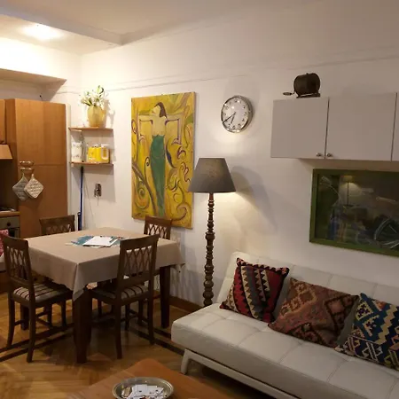 Lilium House Aventino