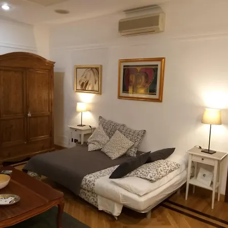 Apartment Lilium House Aventino *